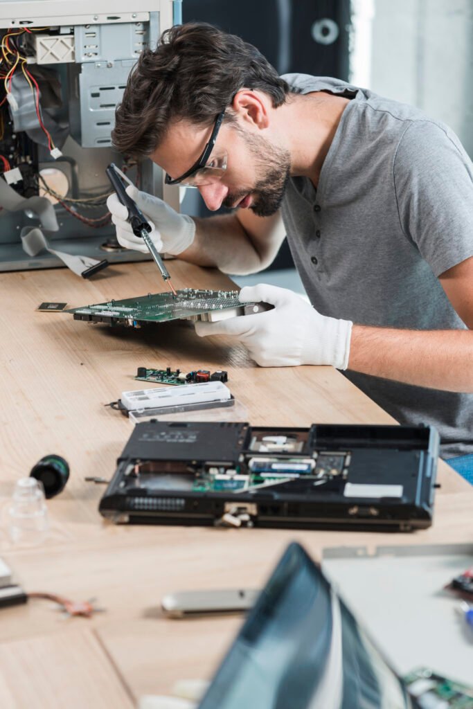 Philips repair technician